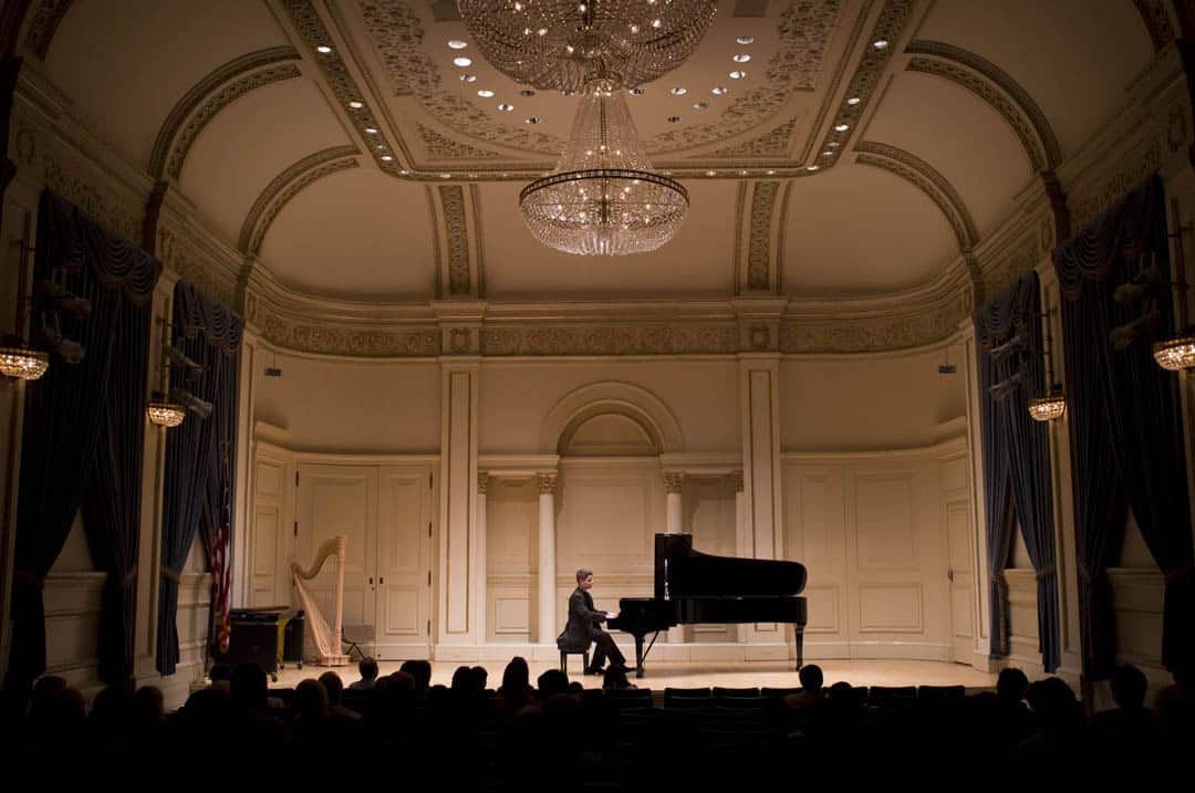 Ethan-Richman-at-Carnegie-Hall-April-28-2013-01r